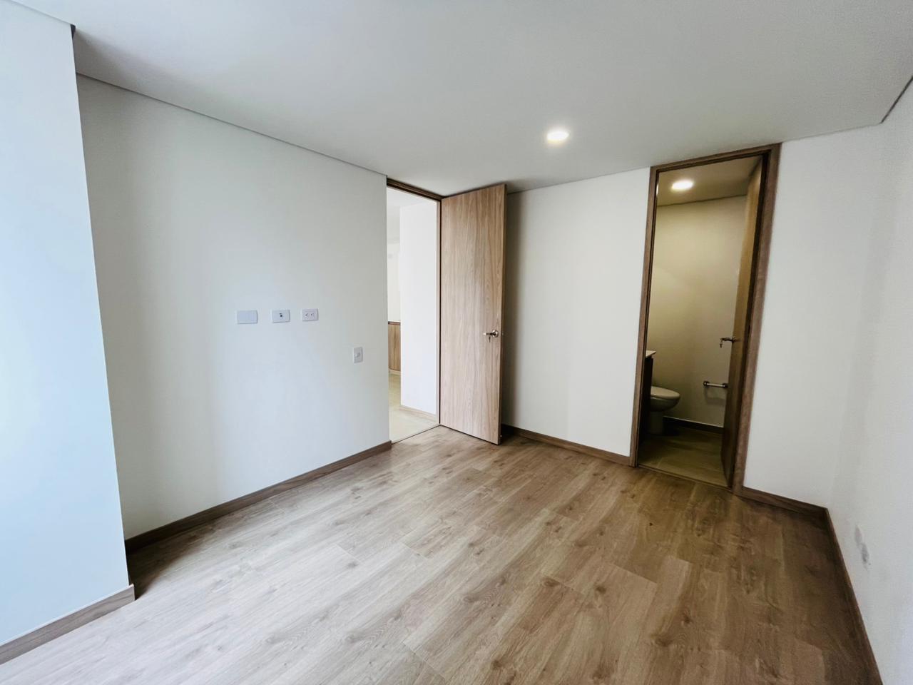 WhatsApp Image 2026-04-07 at 11.58.08 AM (4)